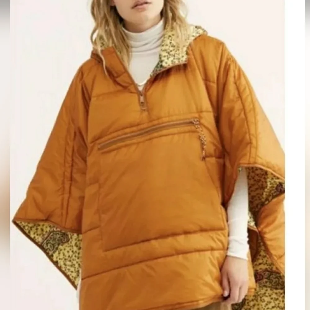 COPY - Nwot FP WE THE FREE ORANGE TRAVELING BAND QUILTED OVERSIZE PONCHO CAPE. - Picture 1 of 14